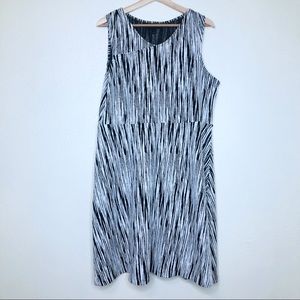 Lane Bryant Black & White Printed Sleeveless Dress